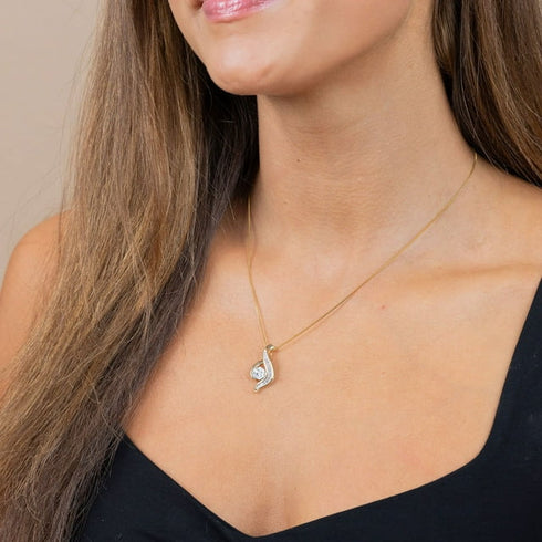 0.46 CT Diamond Swirl Pendant in 14K Gold