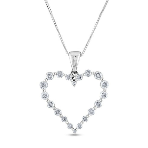 Round Cut Heart Diamond Pendant Necklace in 14K Gold