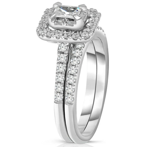 0.95 Carat Baguette Cut Halo Diamond Ring in 14K Gold