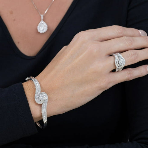 1.98 CT Diamond Swirl Bangle Bracelet in 14K Gold