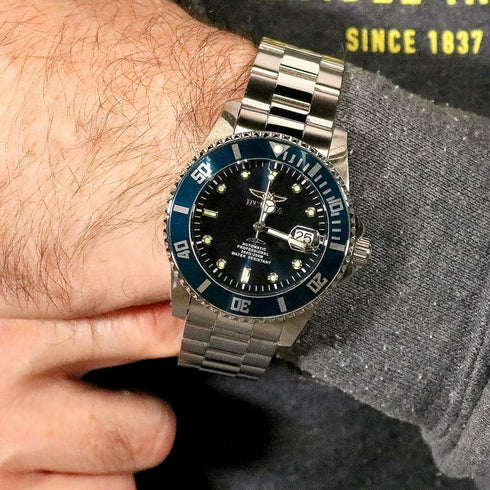 Invicta Mens Pro Diver Automatic Watch with Silver-Tone Case and Blue Dial 44mm