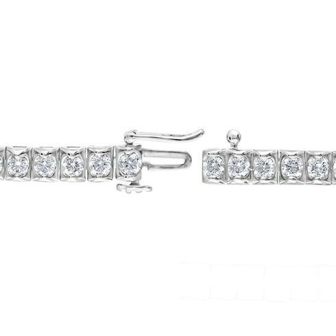 4.96 Carat Total Weight Diamond Tennis Bracelet in 14K Gold