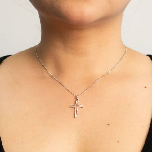 0.30 CT Round Cut Diamond Cross Pendant Necklace in 14K Gold