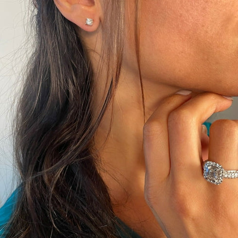 0.45 Carat Diamond Stud Earrings in 14K Gold